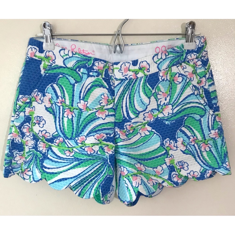 Lilly Pulitzer • 00 • The Buttercup Short Scalloped Hem Bay Blue Coasting